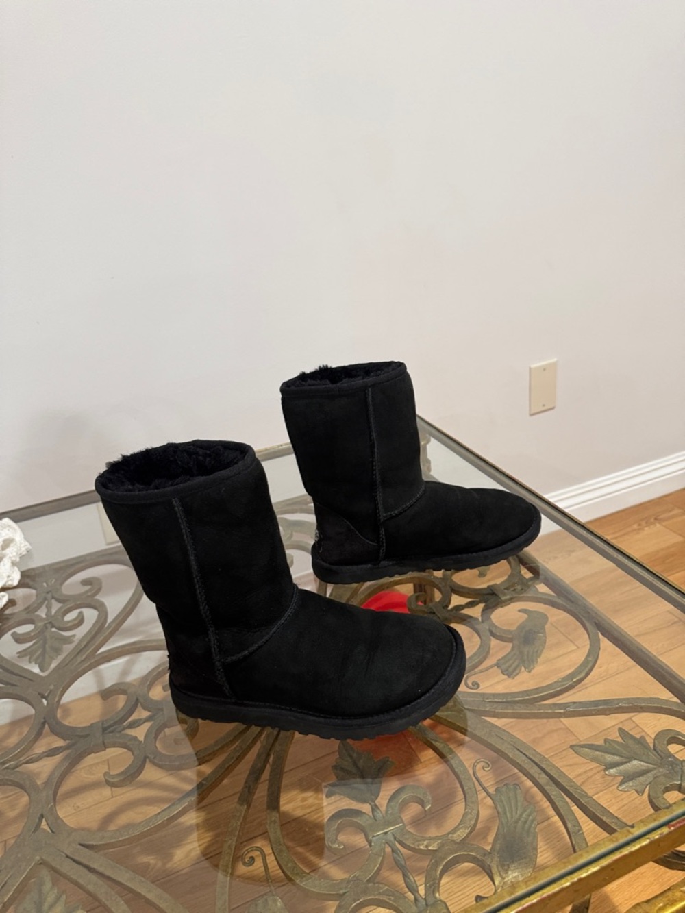 Ugg Classic Black Shearling-Lined Winter Boots size 6